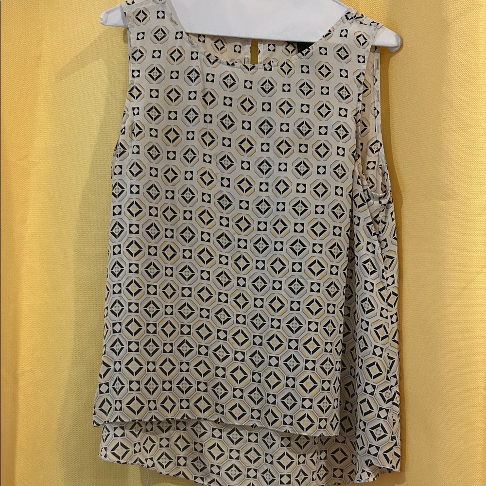 White House Black Market Black & Cream Geometric Sleeveless Camisole